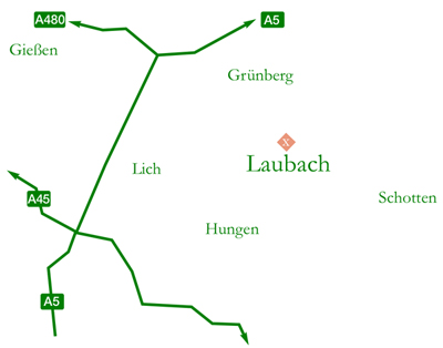 Über die umgebenden Autobahnen erreichen Sie Laubach: das “Lädchen mit dem Perlenohrring...”